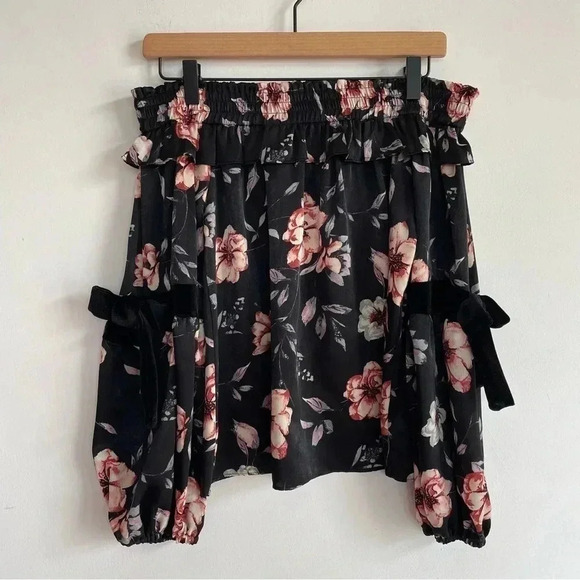 MISA Los Angeles Belva Blouse Off the Shoulder Black Velvet Bow Floral Satin - Picture 5 of 15